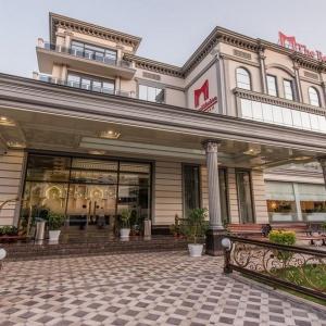 Hotel HuaYue Mansion (f. Royal Mezbon)
