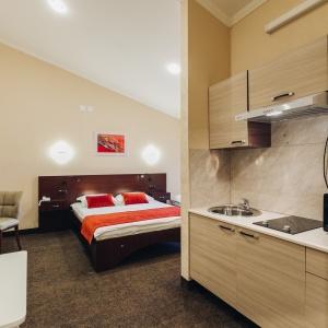 Hotel Red River