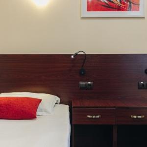 Hotel Red River