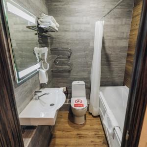 Hotel Red River