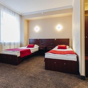 Hotel Red River
