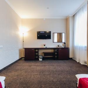 Hotel Red River