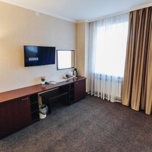 Hotel Red River