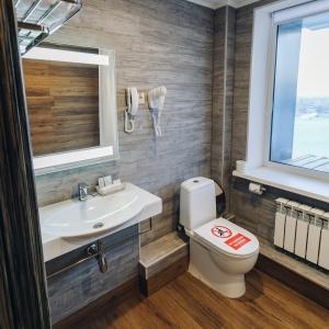 Hotel Red River