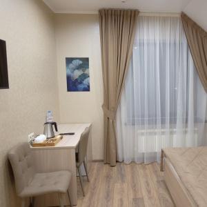 Chemodan Hotel-Cafe