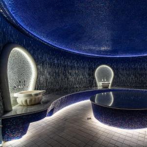 Kravt Nevsky Hotel and Spa