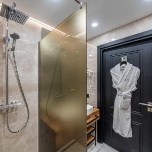 Kravt Nevsky Hotel and Spa