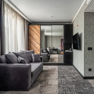 Kravt Nevsky Hotel and Spa