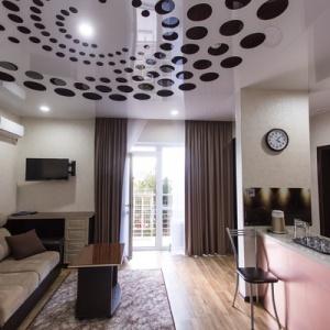 Hotel Elena