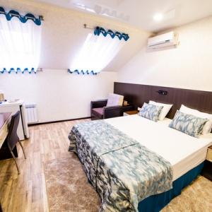 Hotel Elena