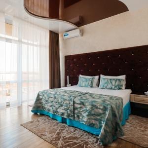 Hotel Elena