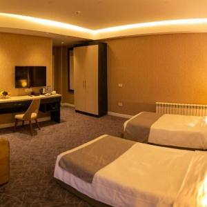 Parkway Inn Hotel & Spa