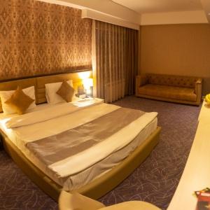Parkway Inn Hotel & Spa