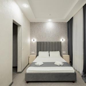 Hotel Rush
