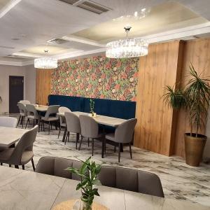 Hotel Rush