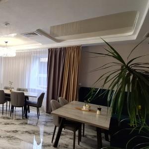Hotel Rush
