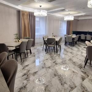 Hotel Rush