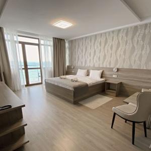 Aluston Park Hotel