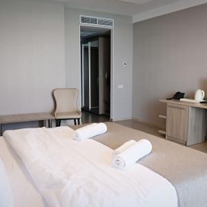 Aluston Park Hotel