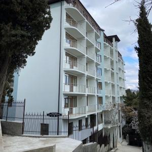 Aluston Park Hotel