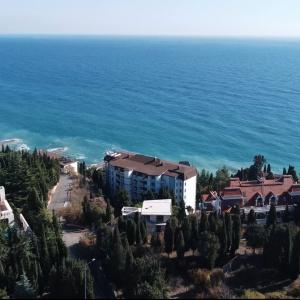 Aluston Park Hotel