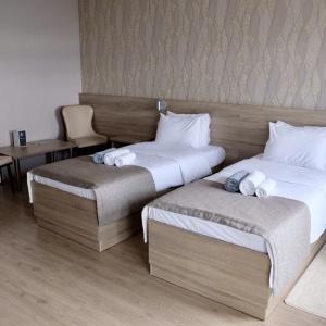 Aluston Park Hotel