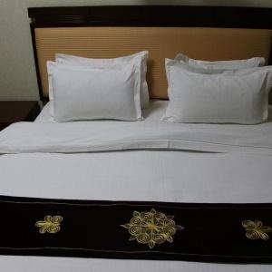 Hotel Zargaron Plaza