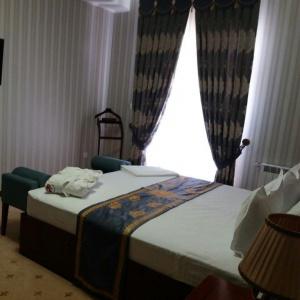 Hotel Zargaron Plaza