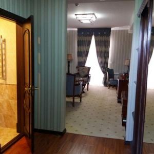 Hotel Zargaron Plaza
