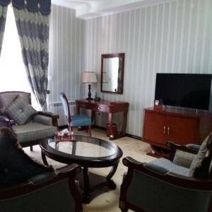 Hotel Zargaron Plaza