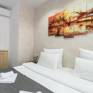 Neozoom Hotel (f. Zoom Hotel)
