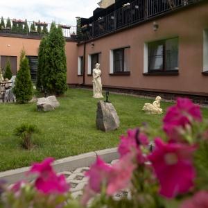 Neozoom Hotel (f. Zoom Hotel)