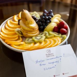 Гостиница Рейкарц Скай Алматы