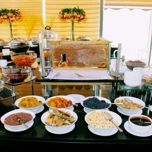 Graaf Hotel (f. Divan Express Hotel Baku)