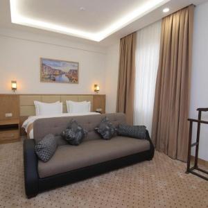 Hotel Milan