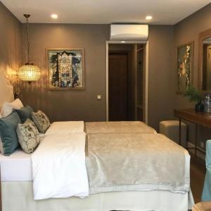 Hotel Vania Rooms