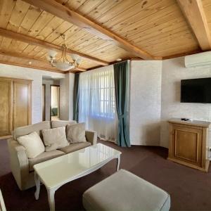 Hotel Elena