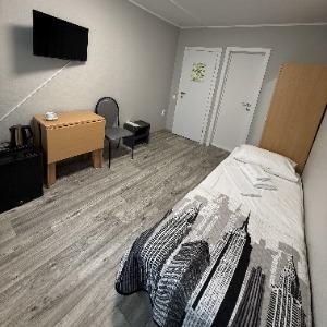 Hotel Mir