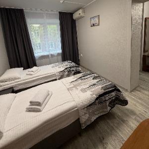 Hotel Mir