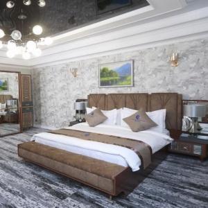 Hotel Tinchlik Plaza