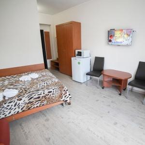 Hotel Apriori
