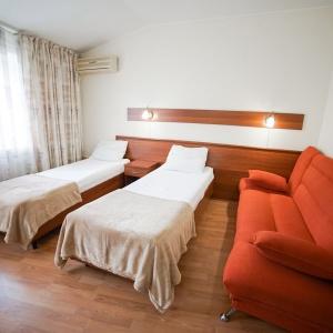 Hotel Apriori