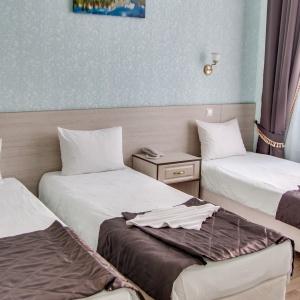 Hotel Vysotskogo Square