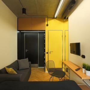 Suffix Hotel