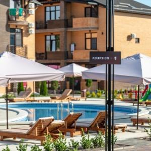 Hotel Rinn Rise Resort