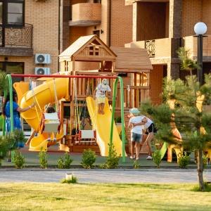 Hotel Rinn Rise Resort