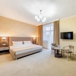 Hotel Rinn Rise Resort