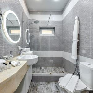 Hotel Rinn Rise Resort