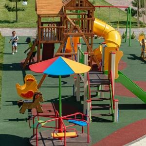Hotel Rinn Rise Resort