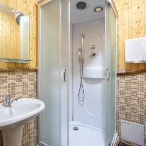 Ostrov Park-Hotel The Fishing Manor (f. Park-Hotel Ostrov)